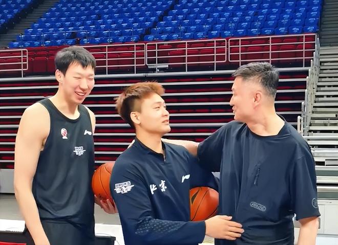 连续引援！曝山东男篮引进四川内线杨文学 上赛季场均6.5分