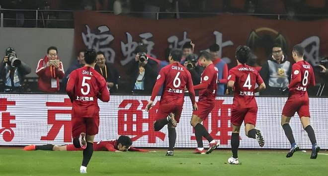 阿苏埃:状态比之前更好,为奖杯而战;在联赛每场都要争胜