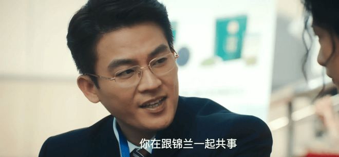 两辆汽车5年使用权送出!一老一少两球迷喜中大奖