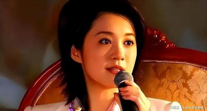 官宣!皇马支付1500万解约金 穆里尼奥抵达马德里 阿韦洛亚下课
