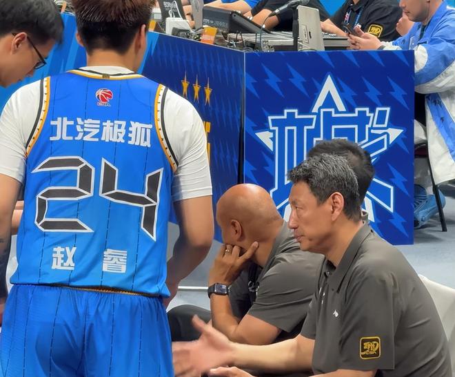 U17世界杯：中国男篮大胜喀麦隆 张懿赵杰23+6张子一17+7