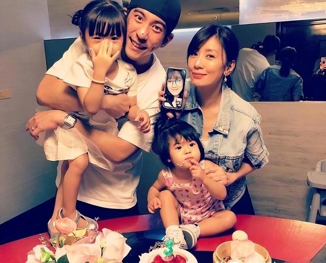 谢贤走了，谢霆锋第一个电话打给了张柏芝，13年关系终于藏不住了