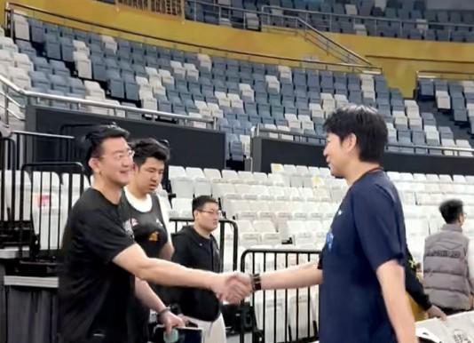 陈治珍主任：煮一碗苹果水，一清内热，二养脾胃，三补津液，鼻炎、咳嗽、不长个的孩子，越早喝越好！